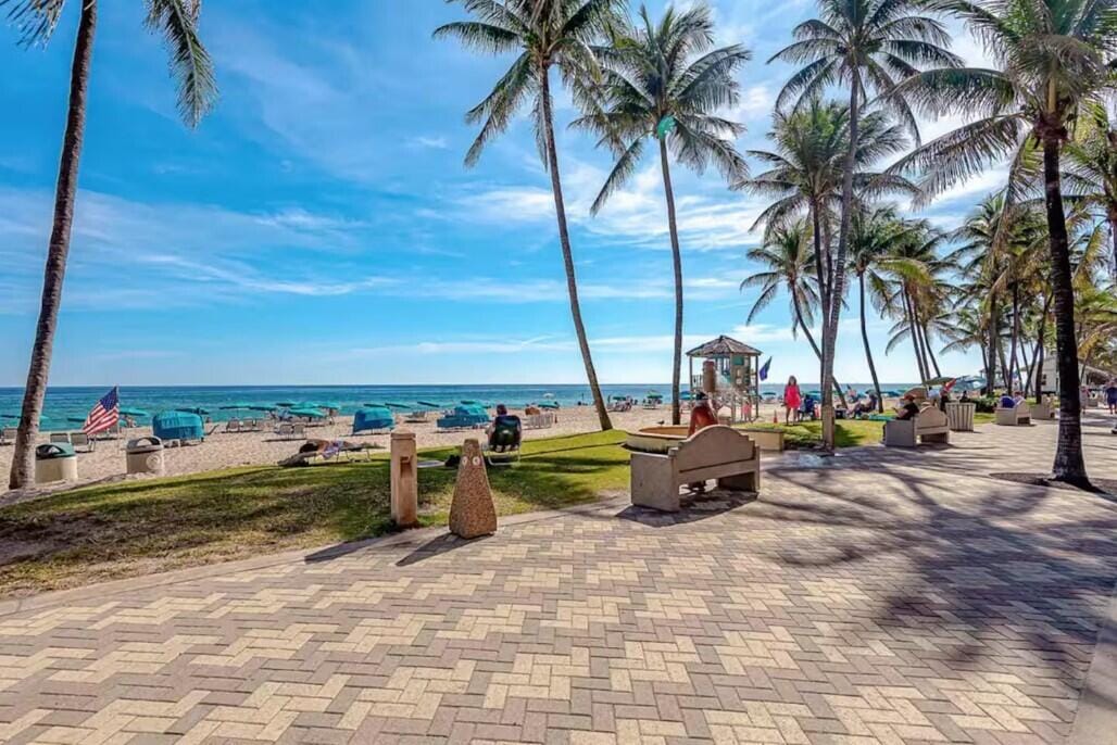 664 SE 20th Avenue 1, Deerfield Beach, FL 33441 photo 28