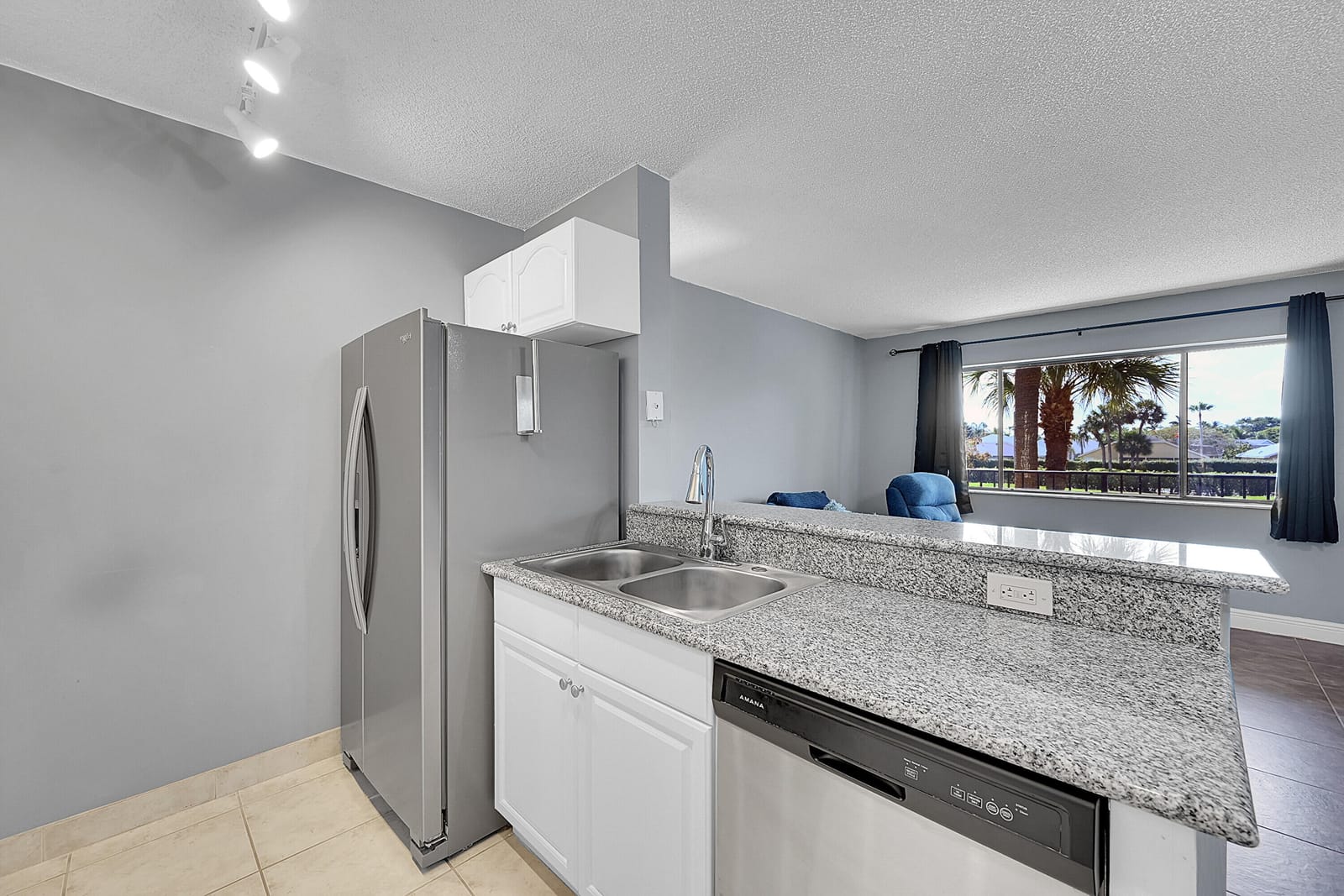 1625 Meadows Circle W, Boynton Beach, FL 33436 photo 7