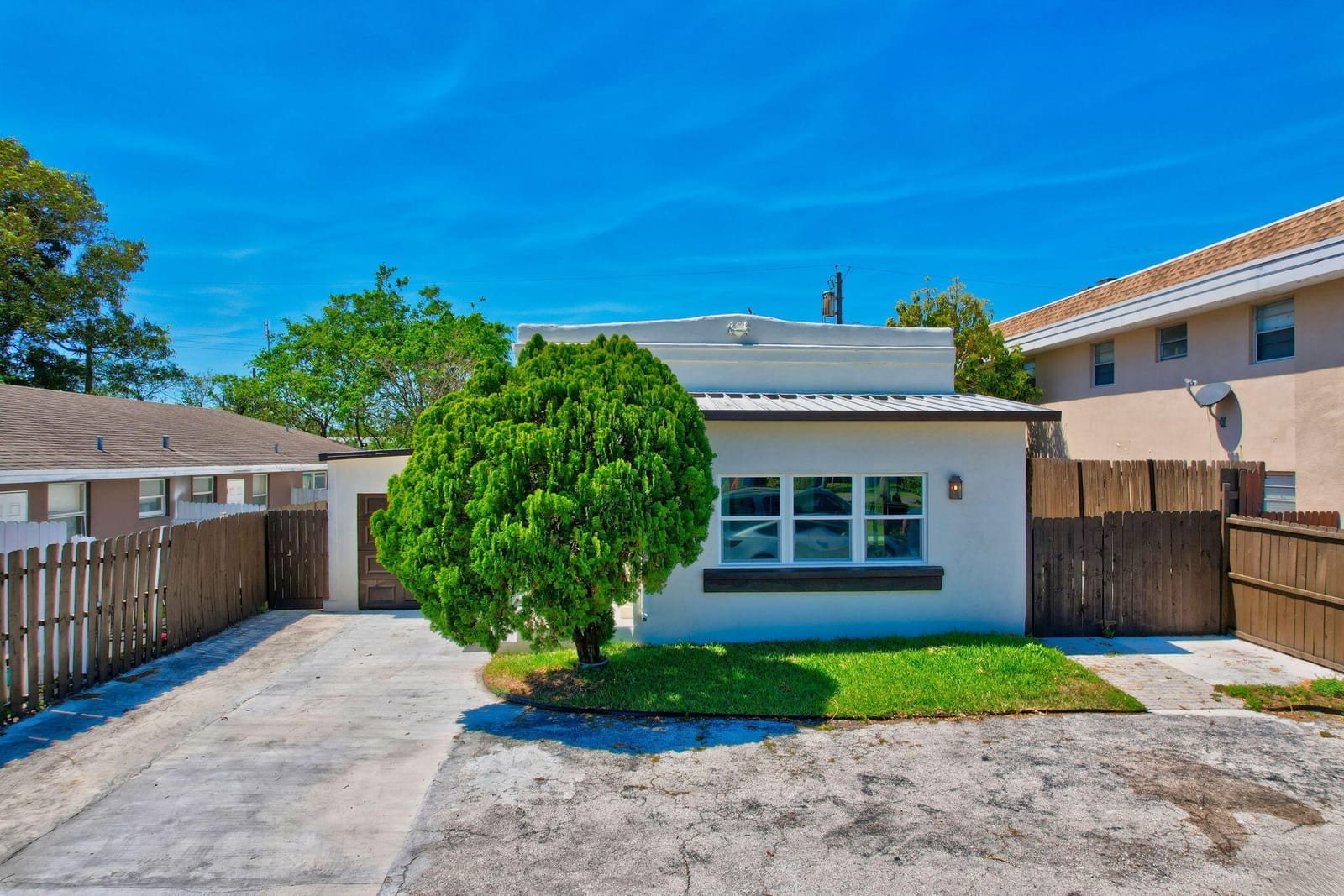 1313 N Federal Highway, Lake Worth Beach, FL 33460