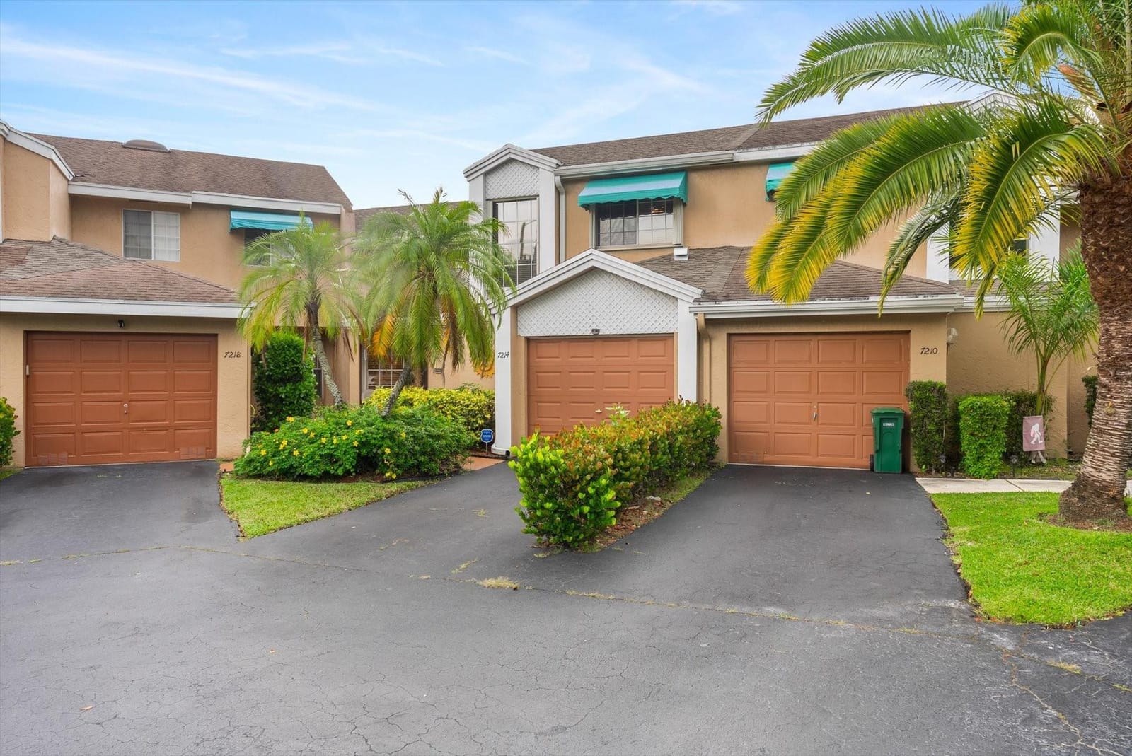 7214 Woodmont Way 7214, Tamarac, FL 33321