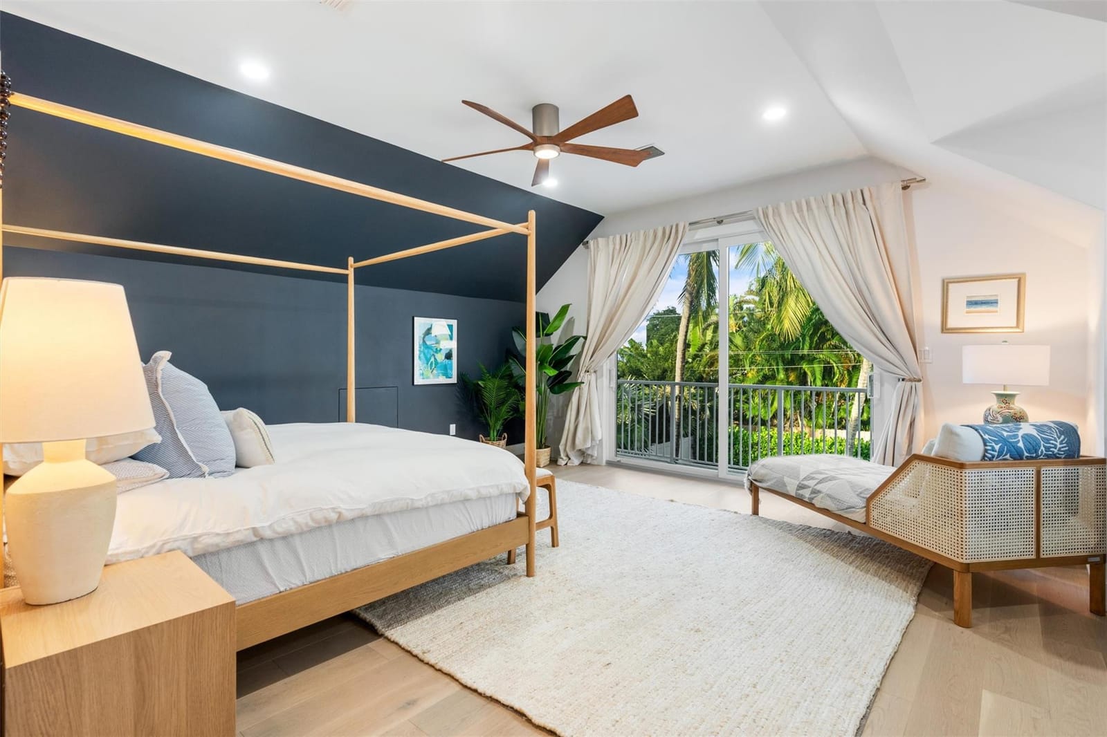 520 NE 9th Avenue, Fort Lauderdale, FL 33301 photo 29