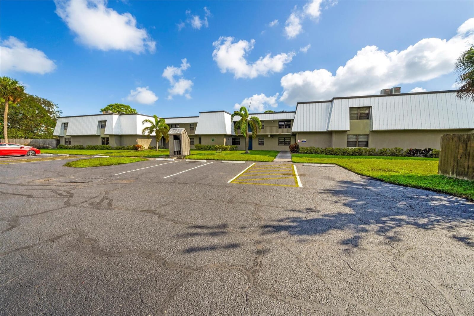2516 S 19th Street 206, Fort Pierce, FL 34982