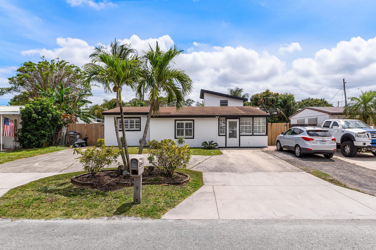 4292 Winchester Ln Lane, West Palm Beach, FL 33406