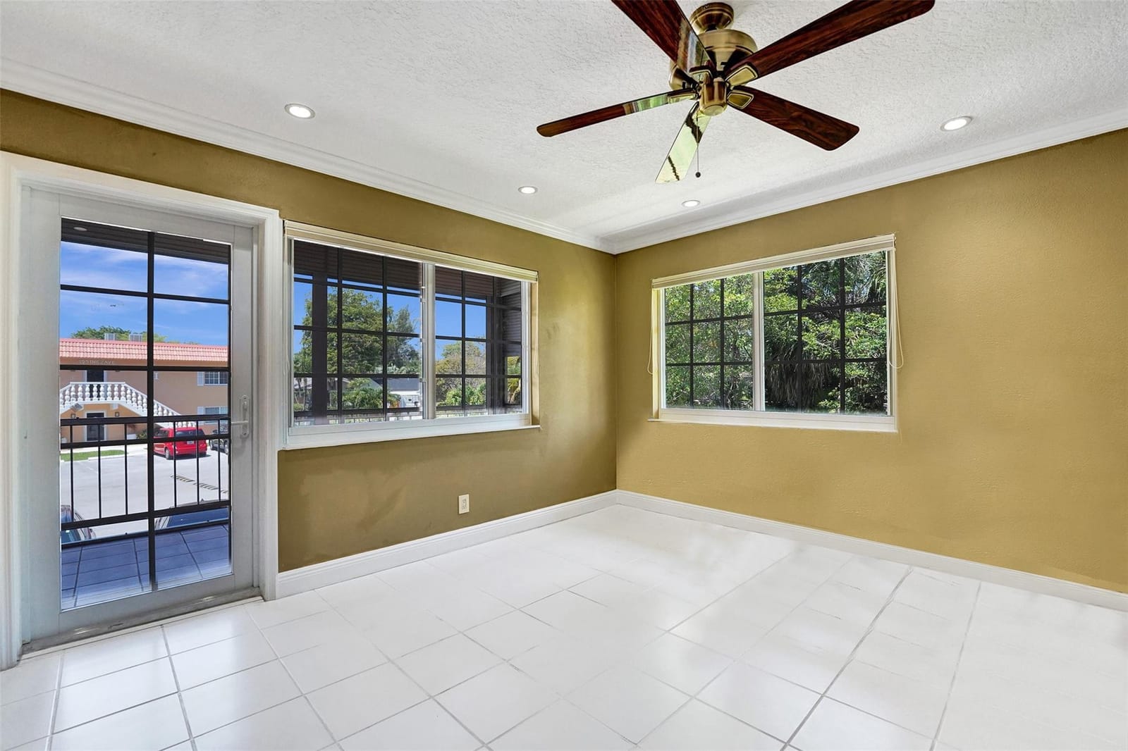 1940 NE 2nd Avenue 215J, Wilton Manors, FL 33305 photo 20