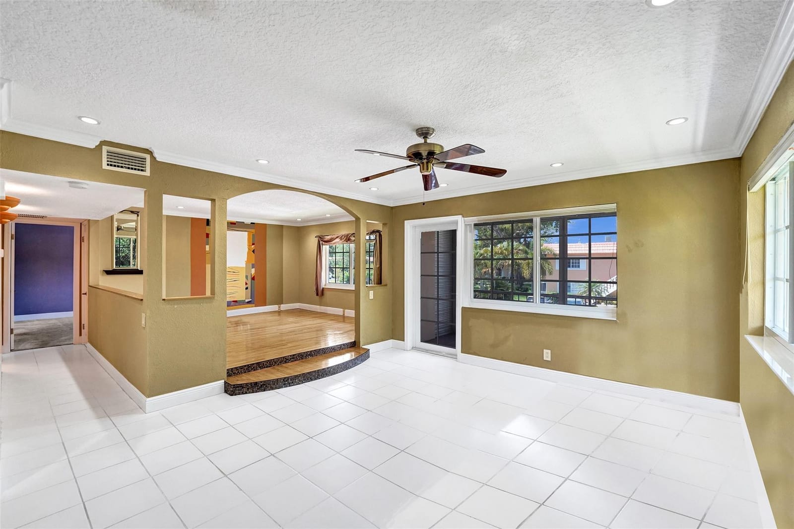 1940 NE 2nd Avenue 215J, Wilton Manors, FL 33305 photo 22