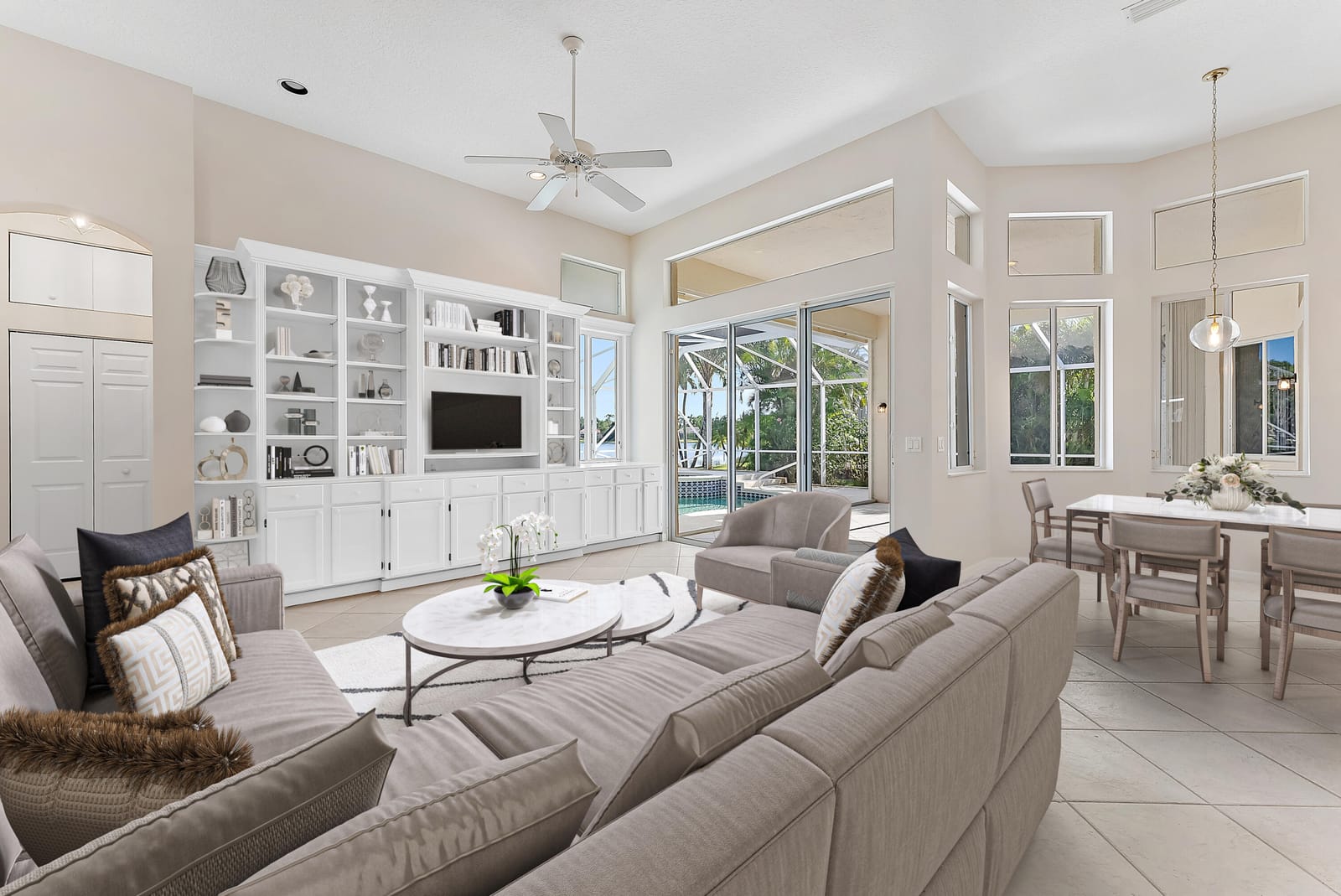 8037 SE Woodlake Lane — photo 4