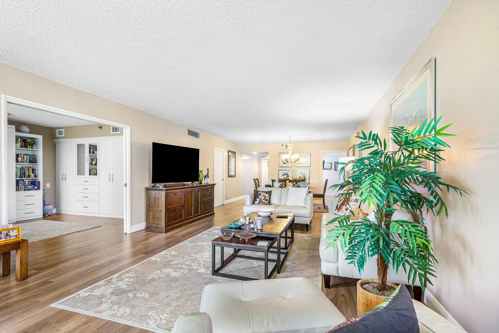 4015 W Palm Aire Drive 403 — photo 11