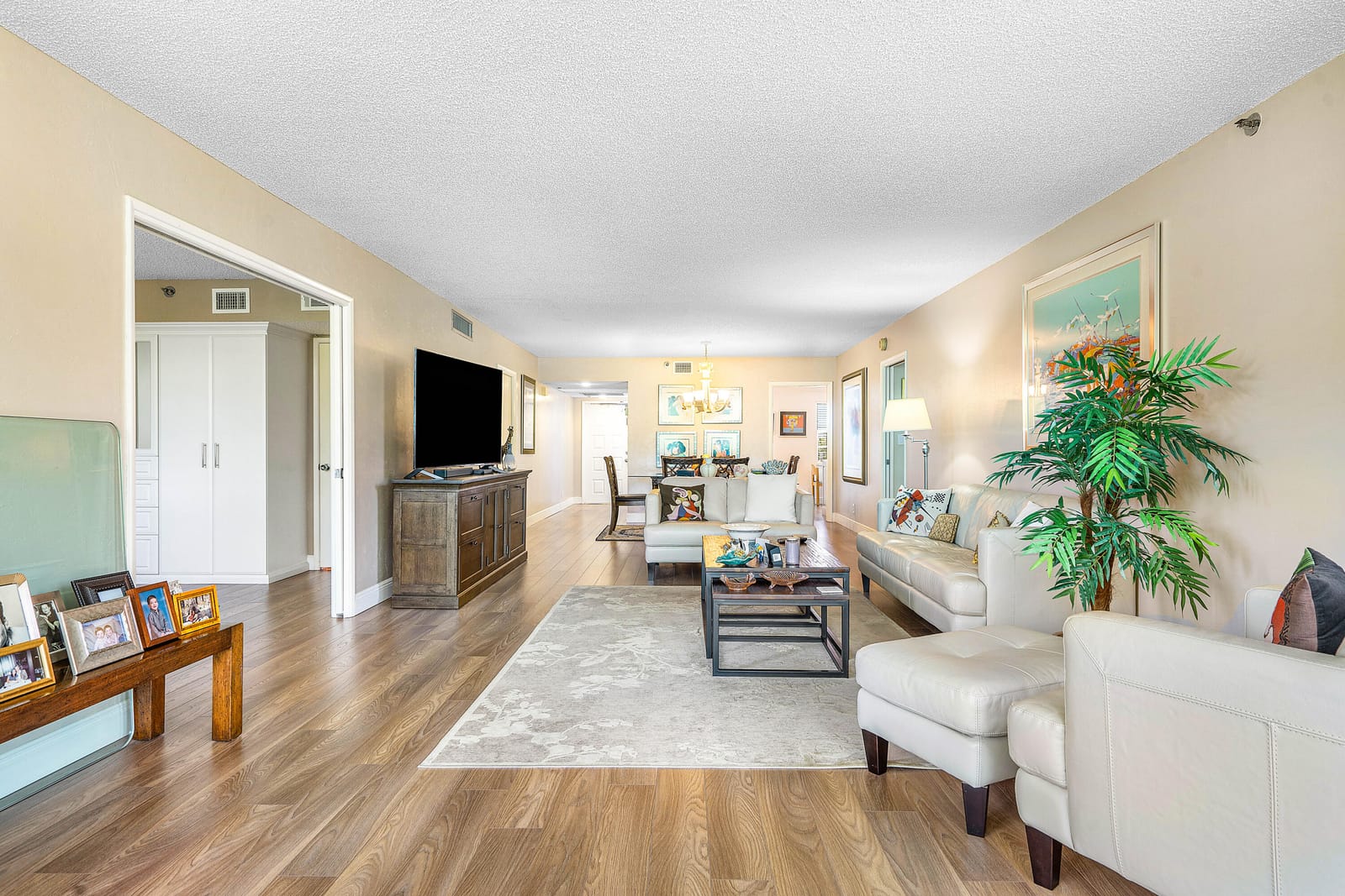 4015 W Palm Aire Drive 403 — photo 7