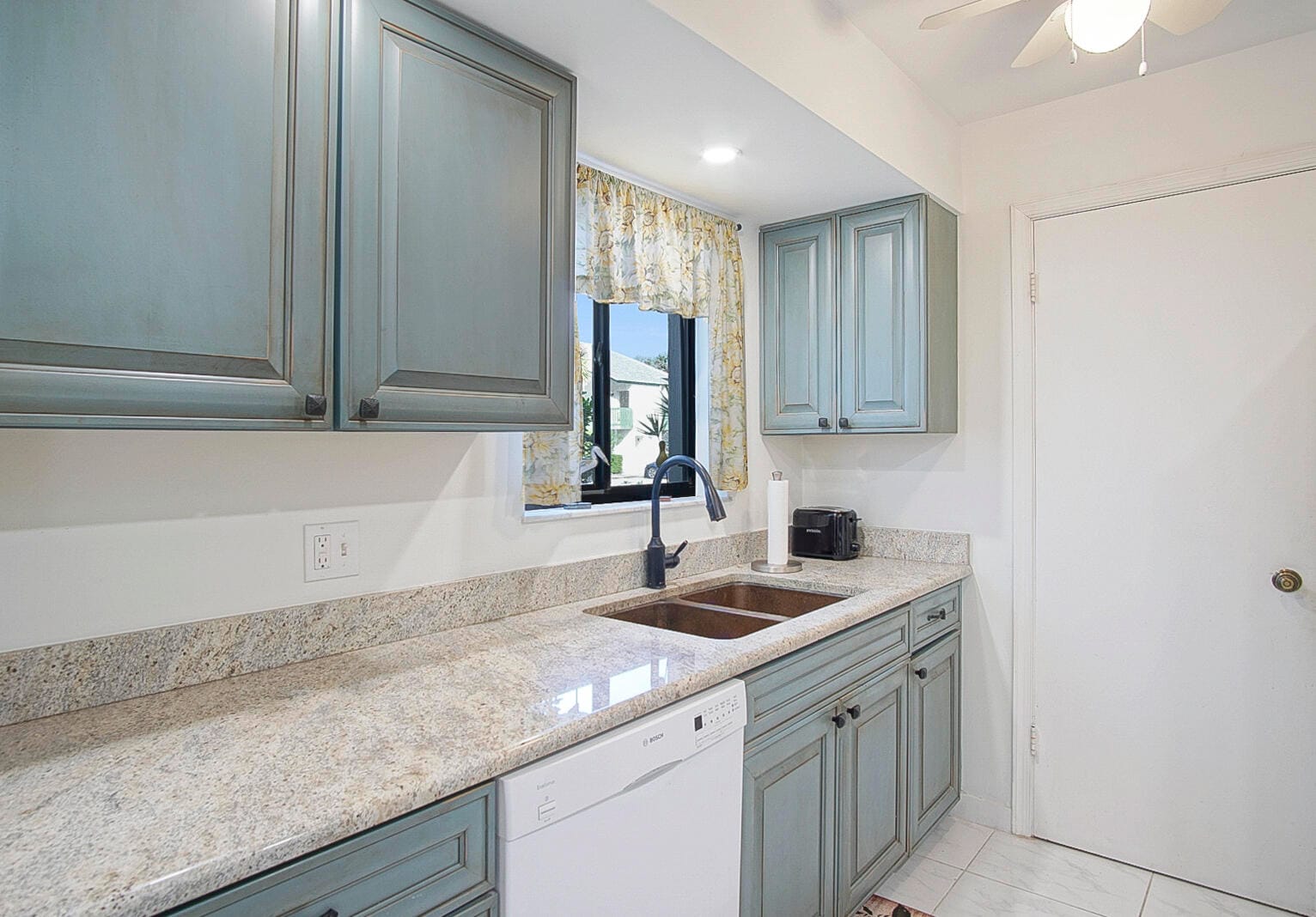2400 S Ocean Drive 6112 — photo 12