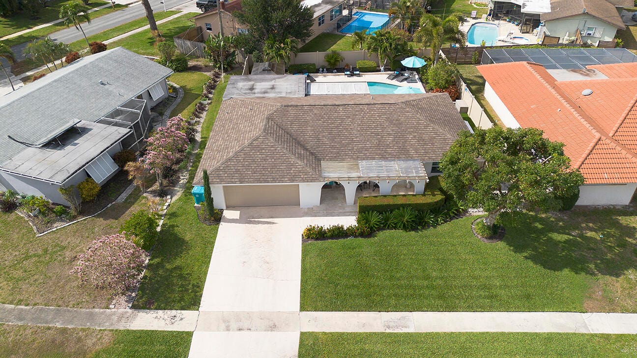 2539 SW 12th Street, Boynton Beach, FL 33426 photo 22
