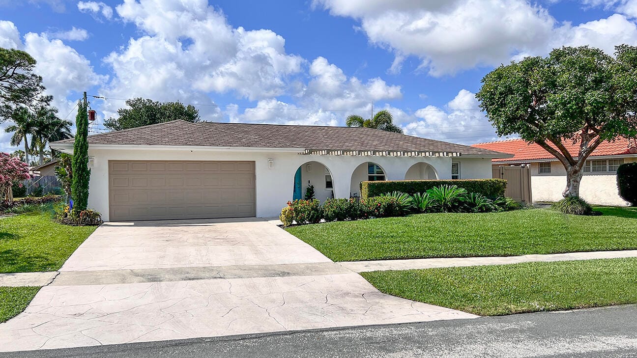 2539 SW 12th Street, Boynton Beach, FL 33426 photo 23