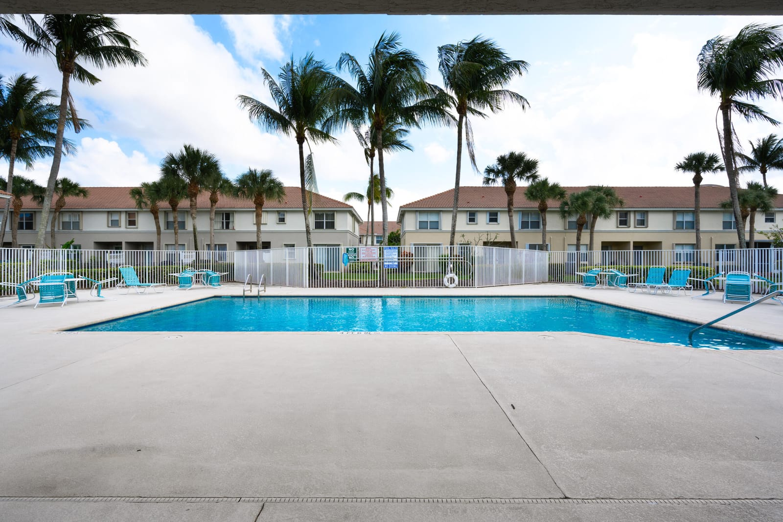 6094 Seminole Gardens Circle, Riviera Beach, FL 33418 photo 18