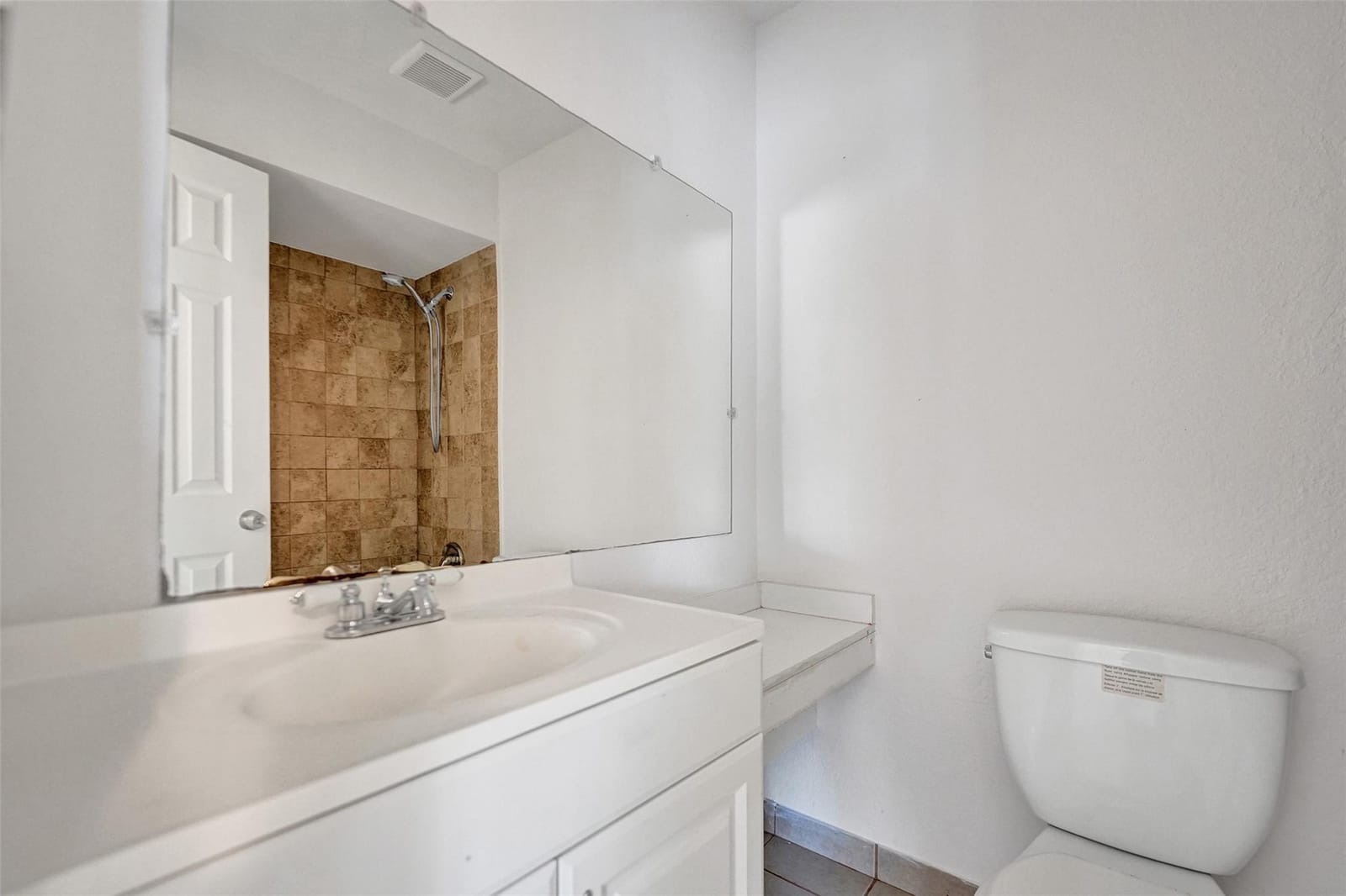 26 Wimbledon Lake 248, Plantation, FL 33324 photo 14