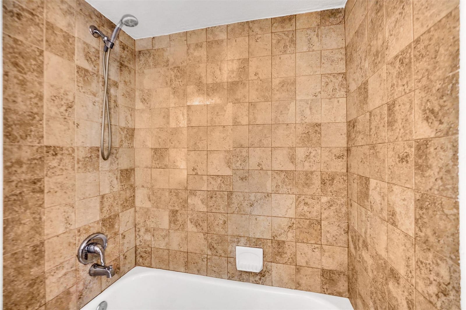 26 Wimbledon Lake 248, Plantation, FL 33324 photo 15