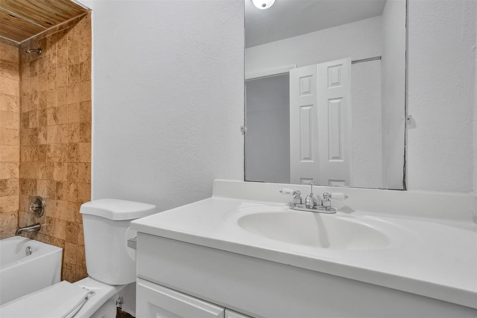 26 Wimbledon Lake 248, Plantation, FL 33324 photo 18