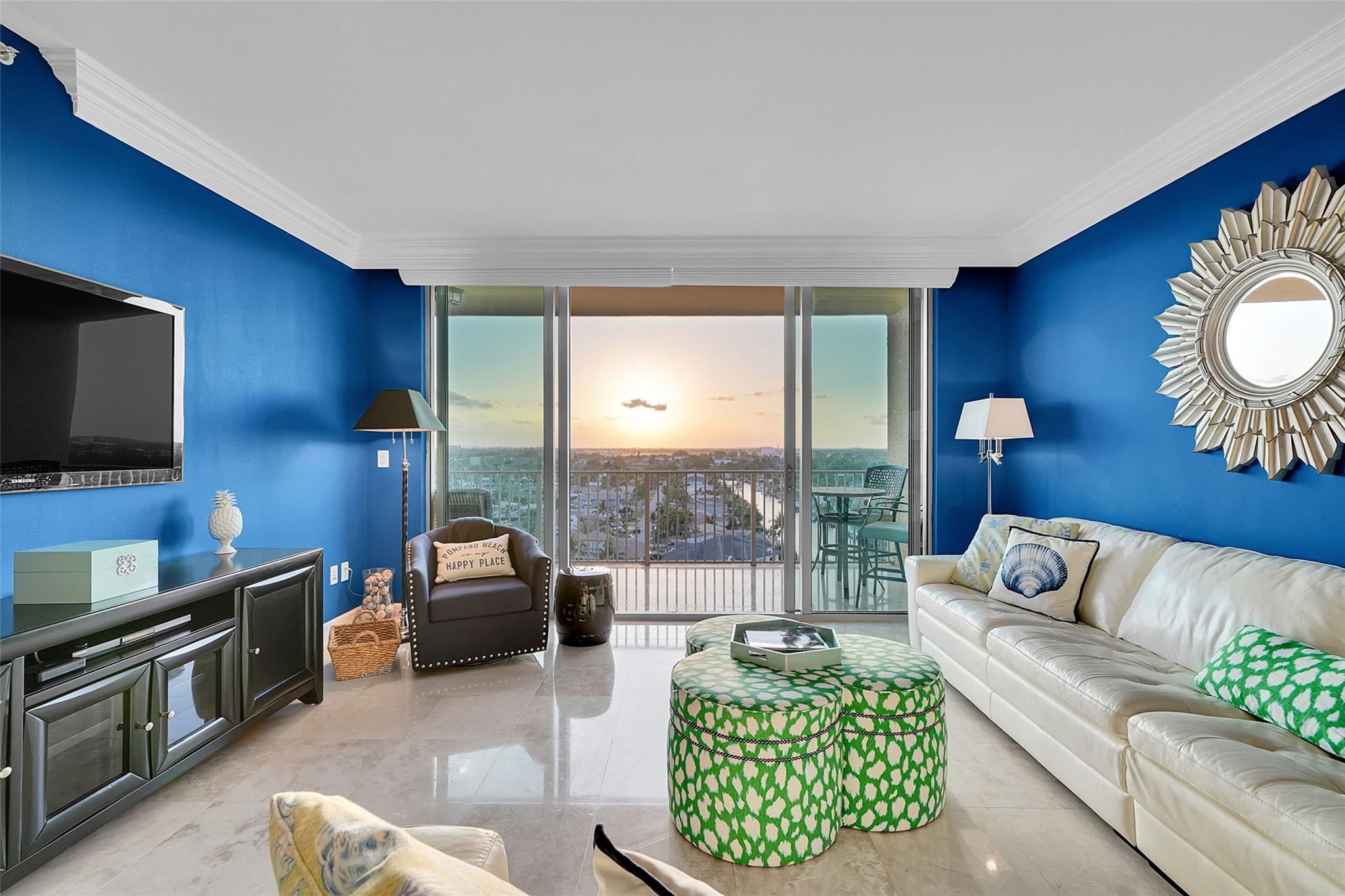 821 N Riverside Drive Ph2 — photo 2