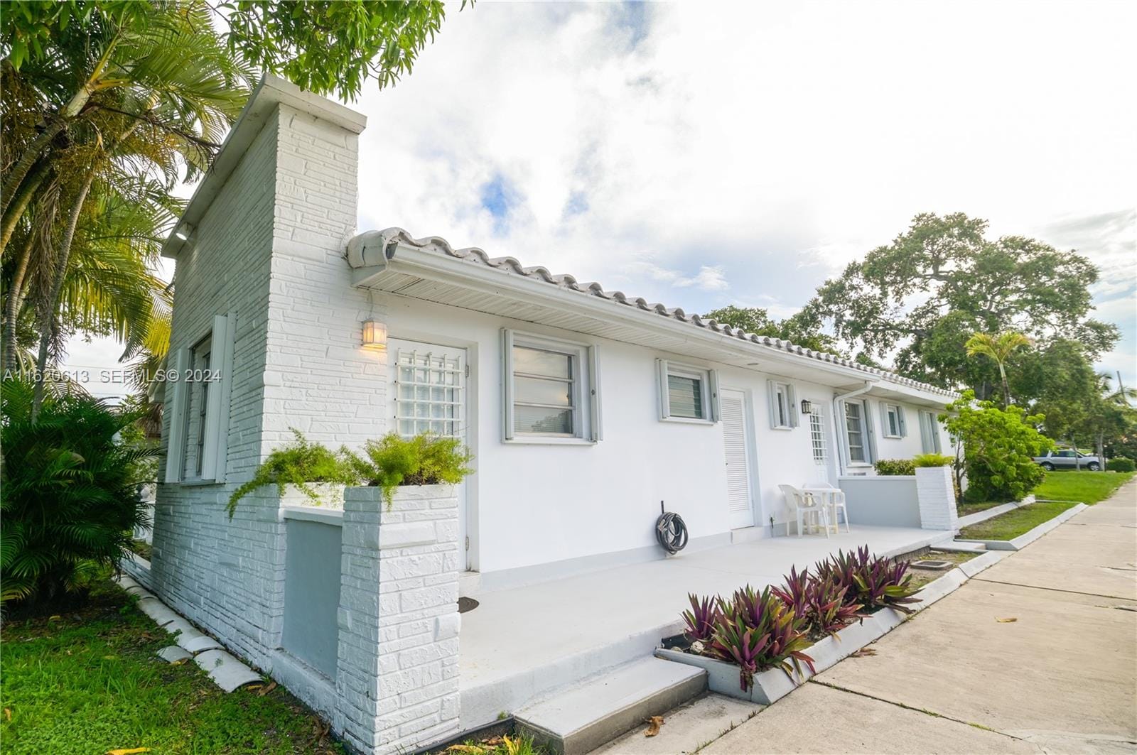 1716 N 16th Court, Hollywood, FL 33020