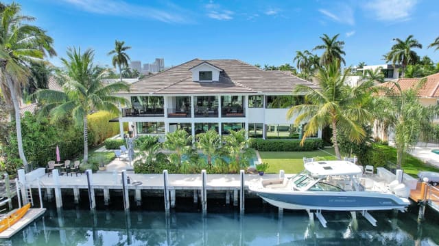130 Nurmi Drive, sold in Las Olas Isles, Fort Lauderdale, FL