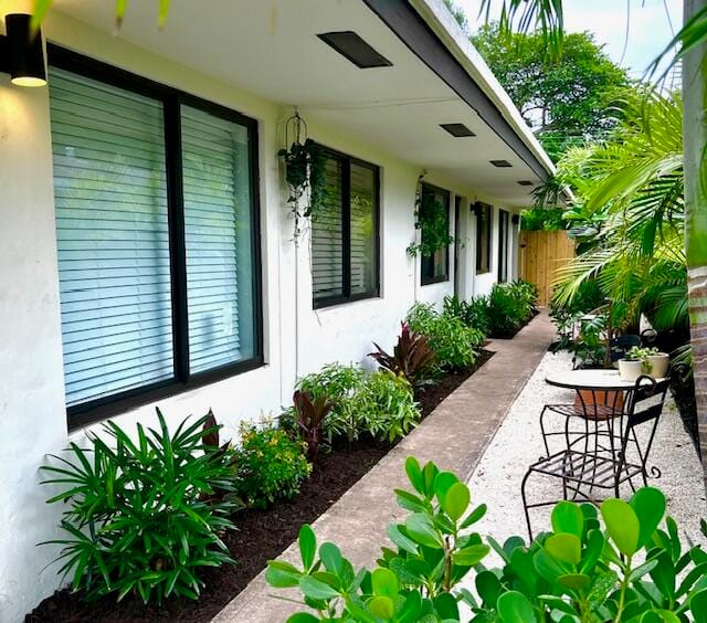 754 NE 40th Street, Oakland Park, FL 33334