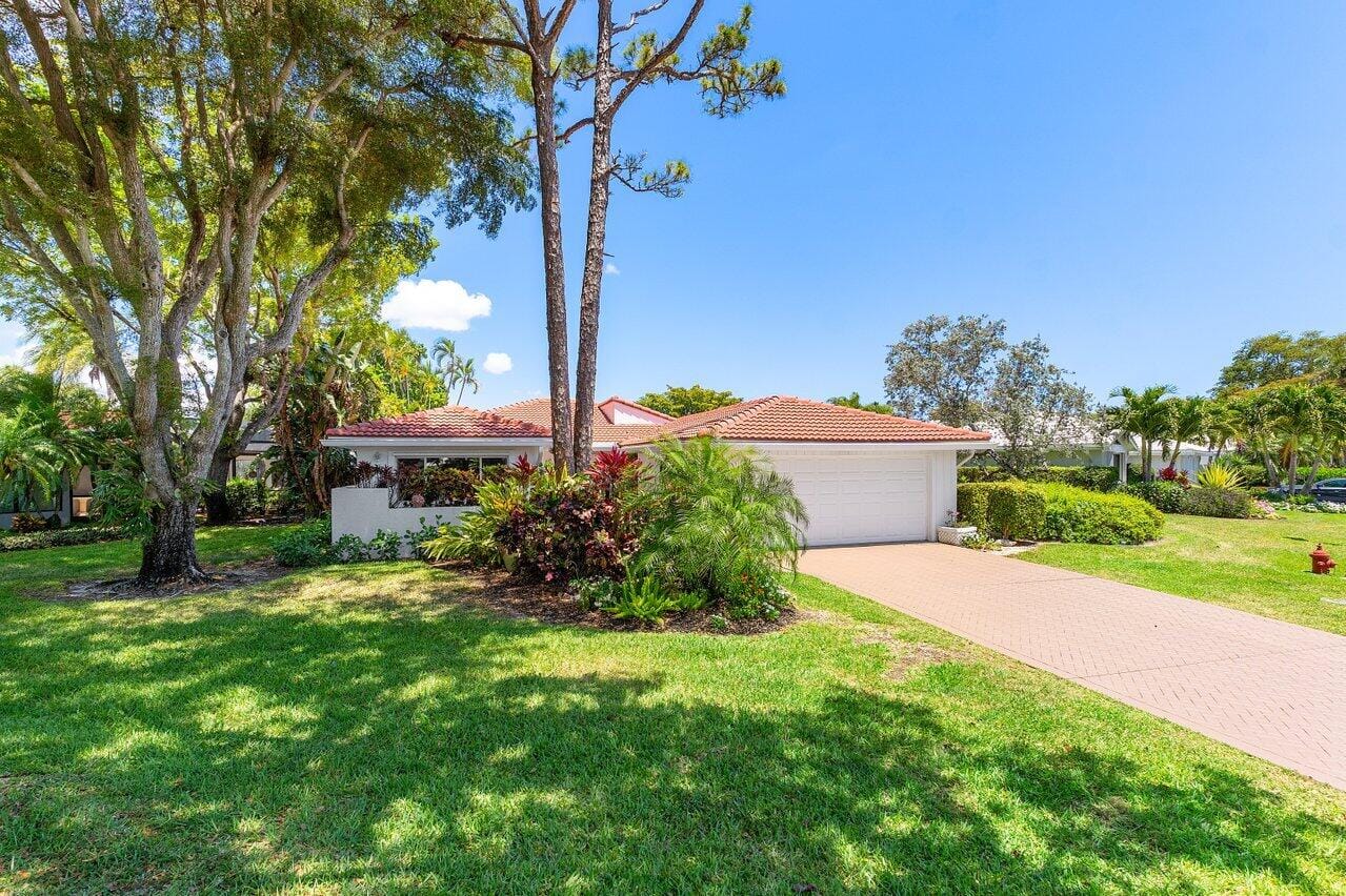 19 Estate Drive — photo 3