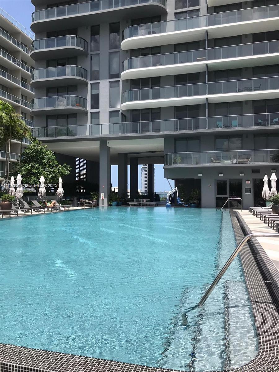 121 NE 34 Street 2215, Miami, FL 33137, Miami