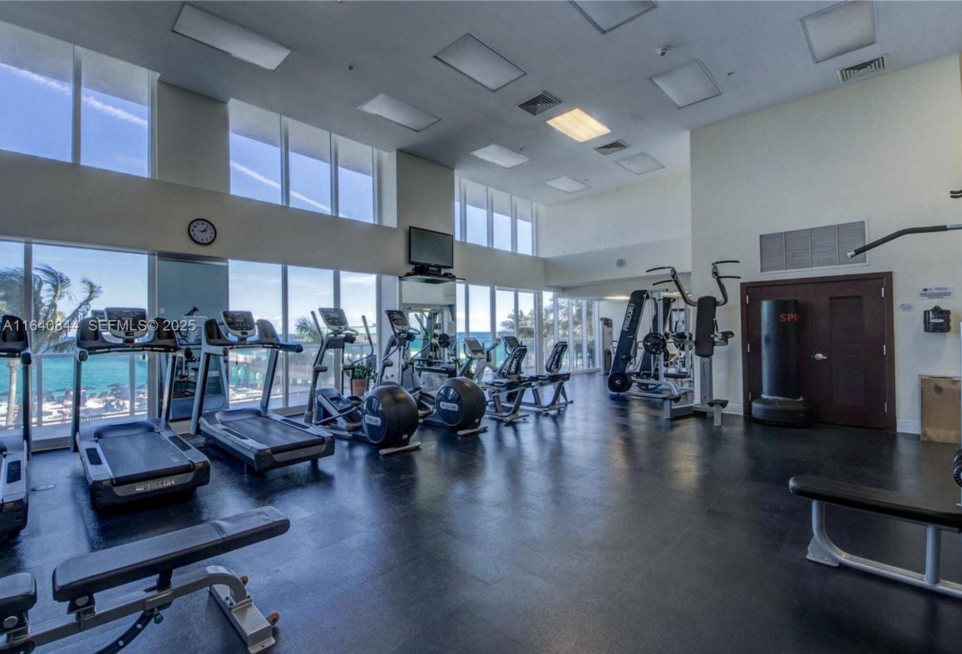 16699 Collins Avenue 2006, Sunny Isles Beach, FL 33160 photo 12