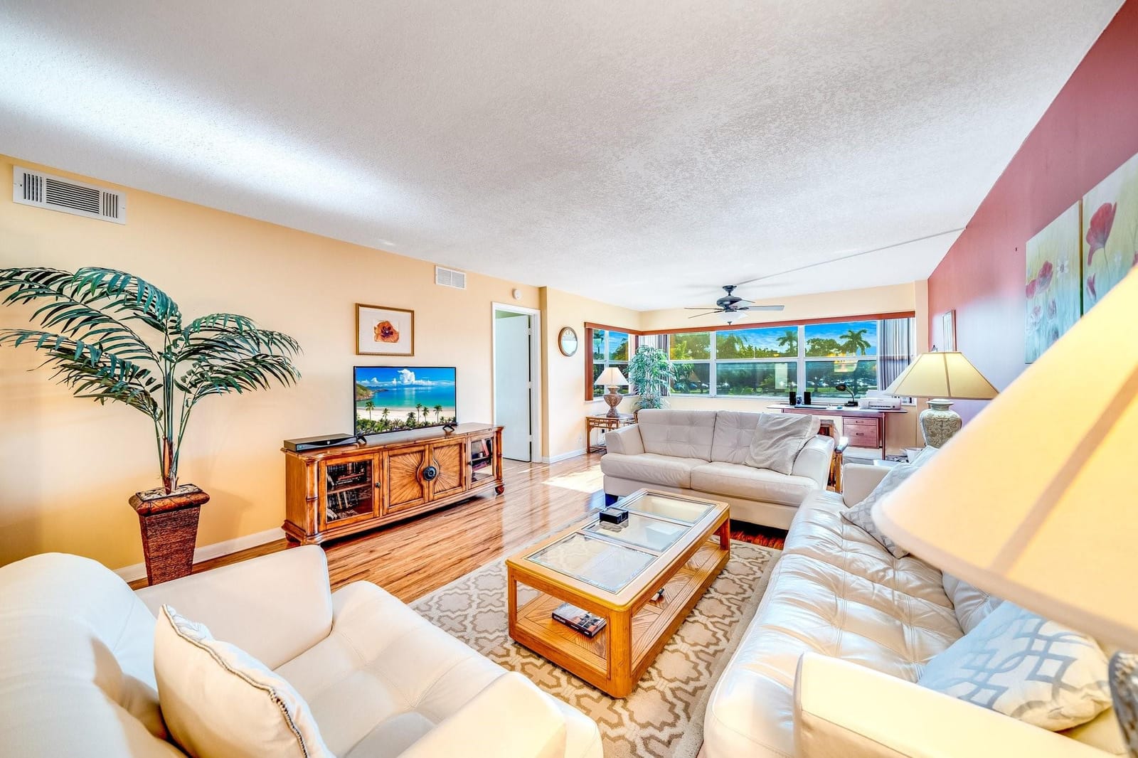 9741 Sunrise Lakes Boulevard 202, Sunrise, FL 33322