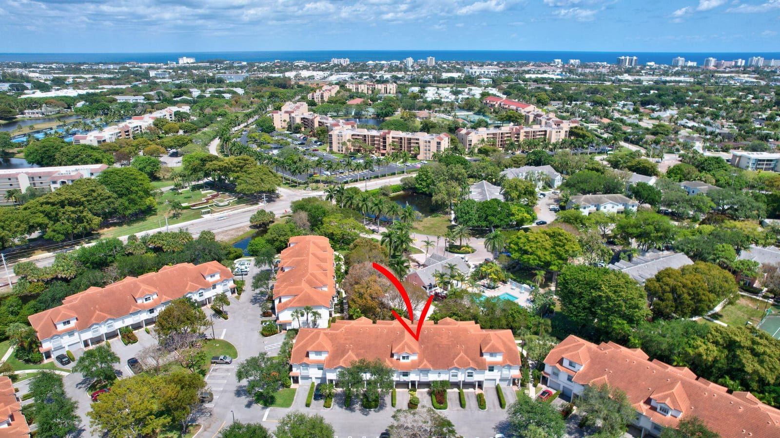 2022 Alta Meadows Lane 605, Delray Beach, FL 33444 photo 2