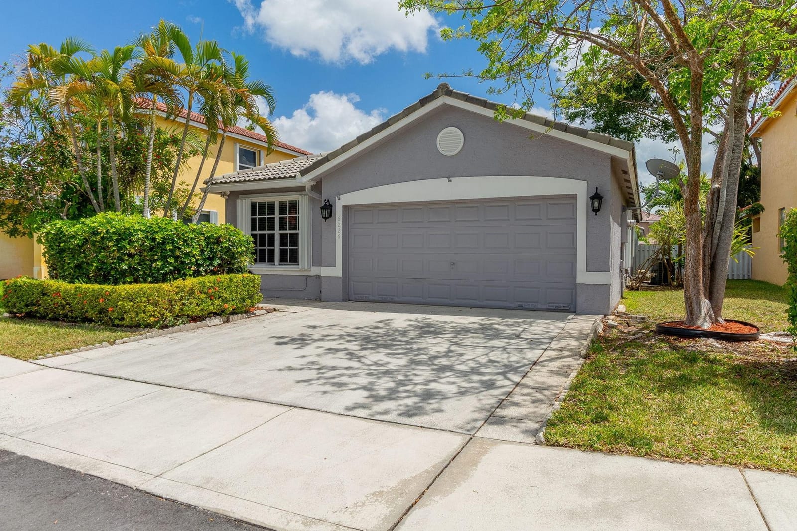 16226 NW 19th Street, Pembroke Pines, FL 33028