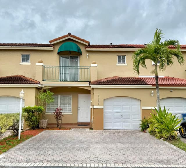 7122 SW 158th Path, sold in P A At West Sunset, Miami, FL