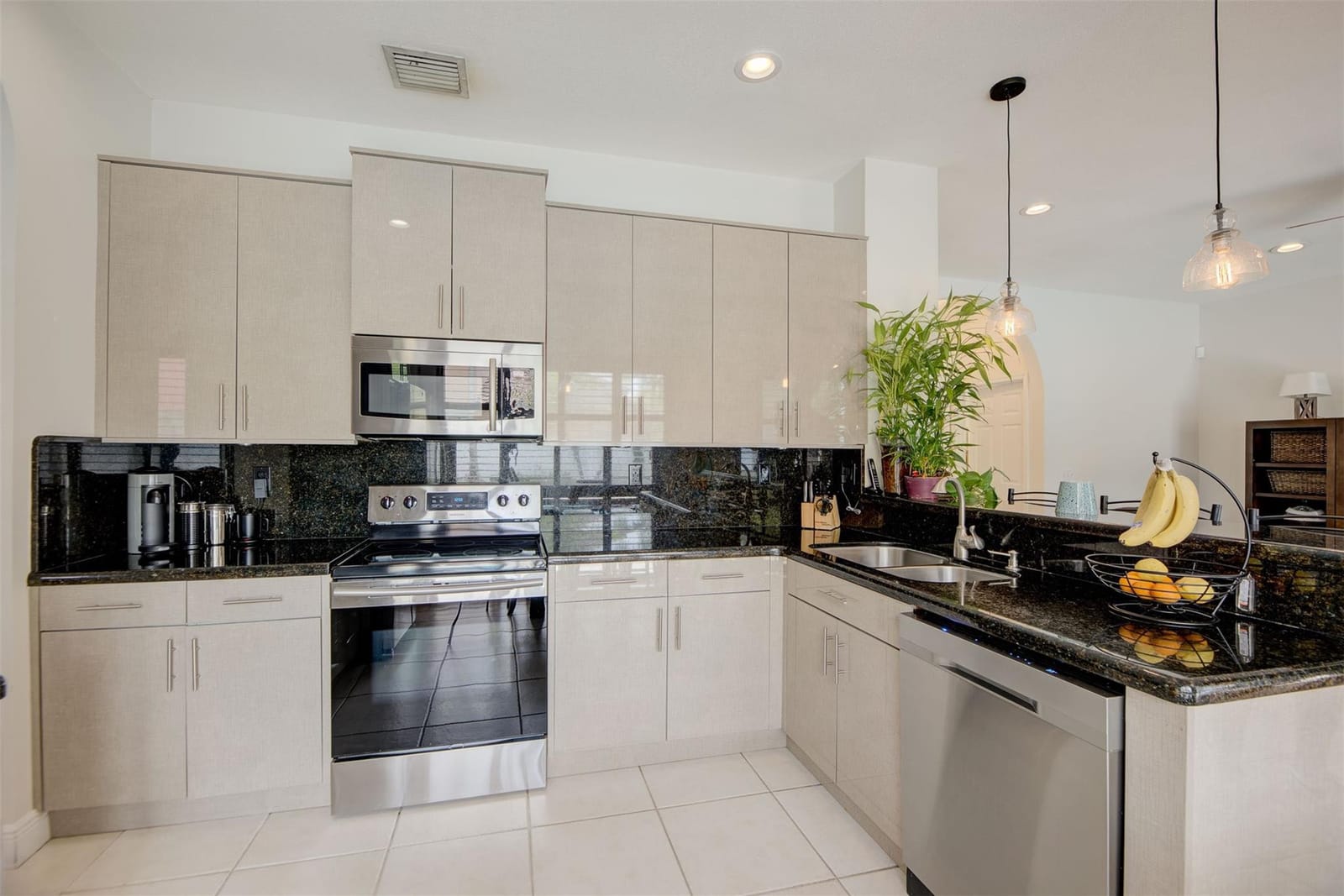 16604 SW 1st Street, Pembroke Pines, FL 33027 photo 25