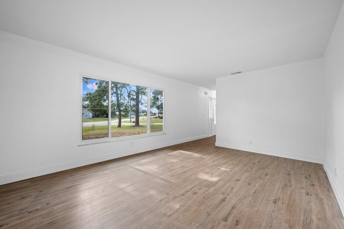 1741 SW Brisbane Street — photo 12