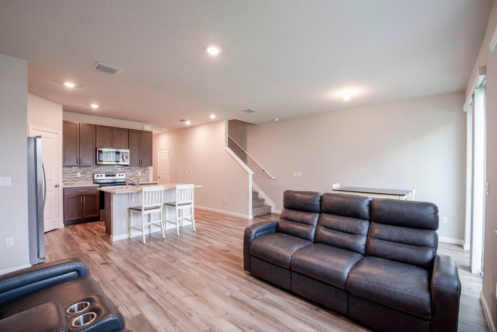 6341 Topsail Drive — photo 2
