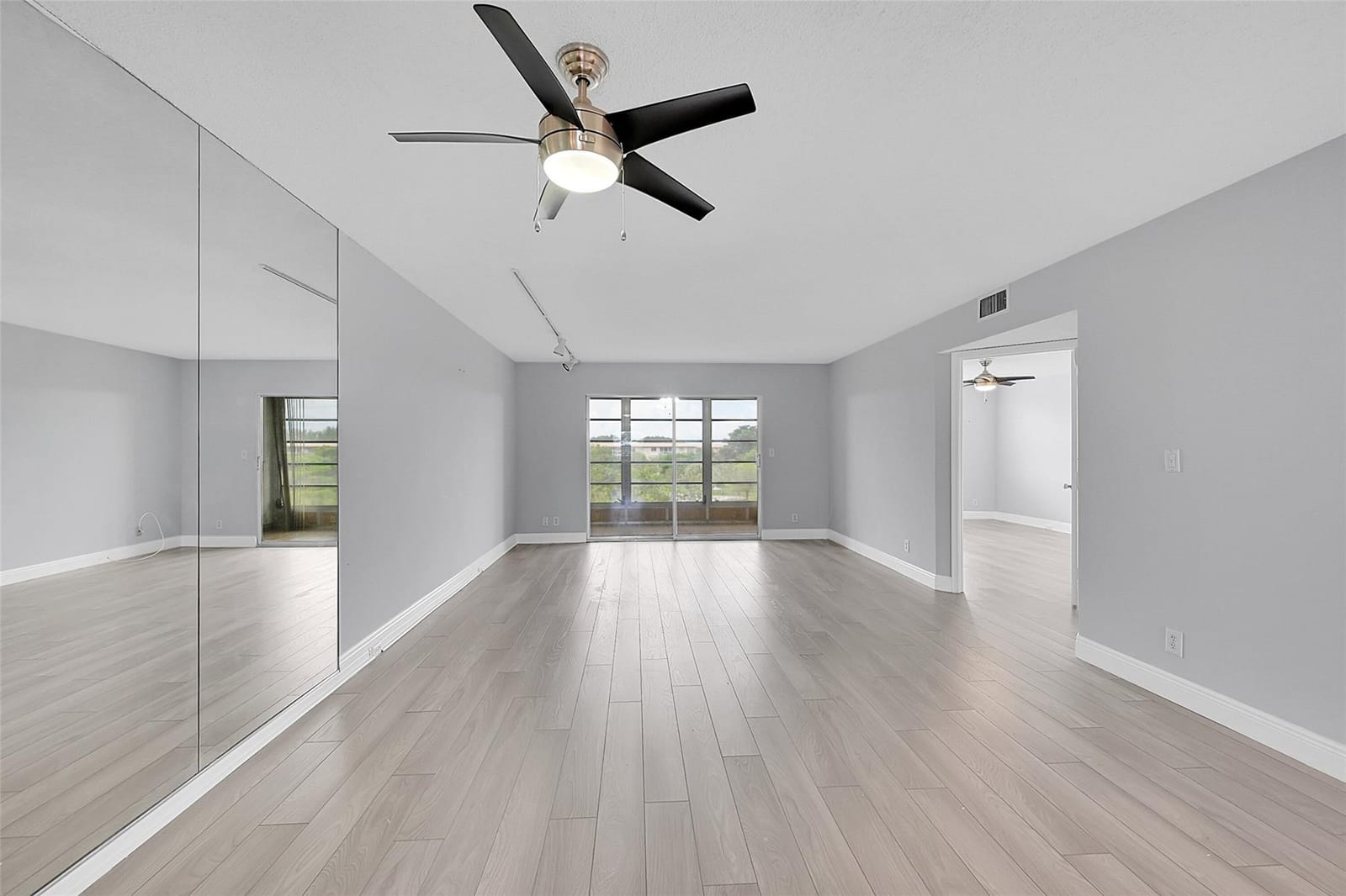 1606 Abaco Drive F4, Coconut Creek, FL 33066 photo 15
