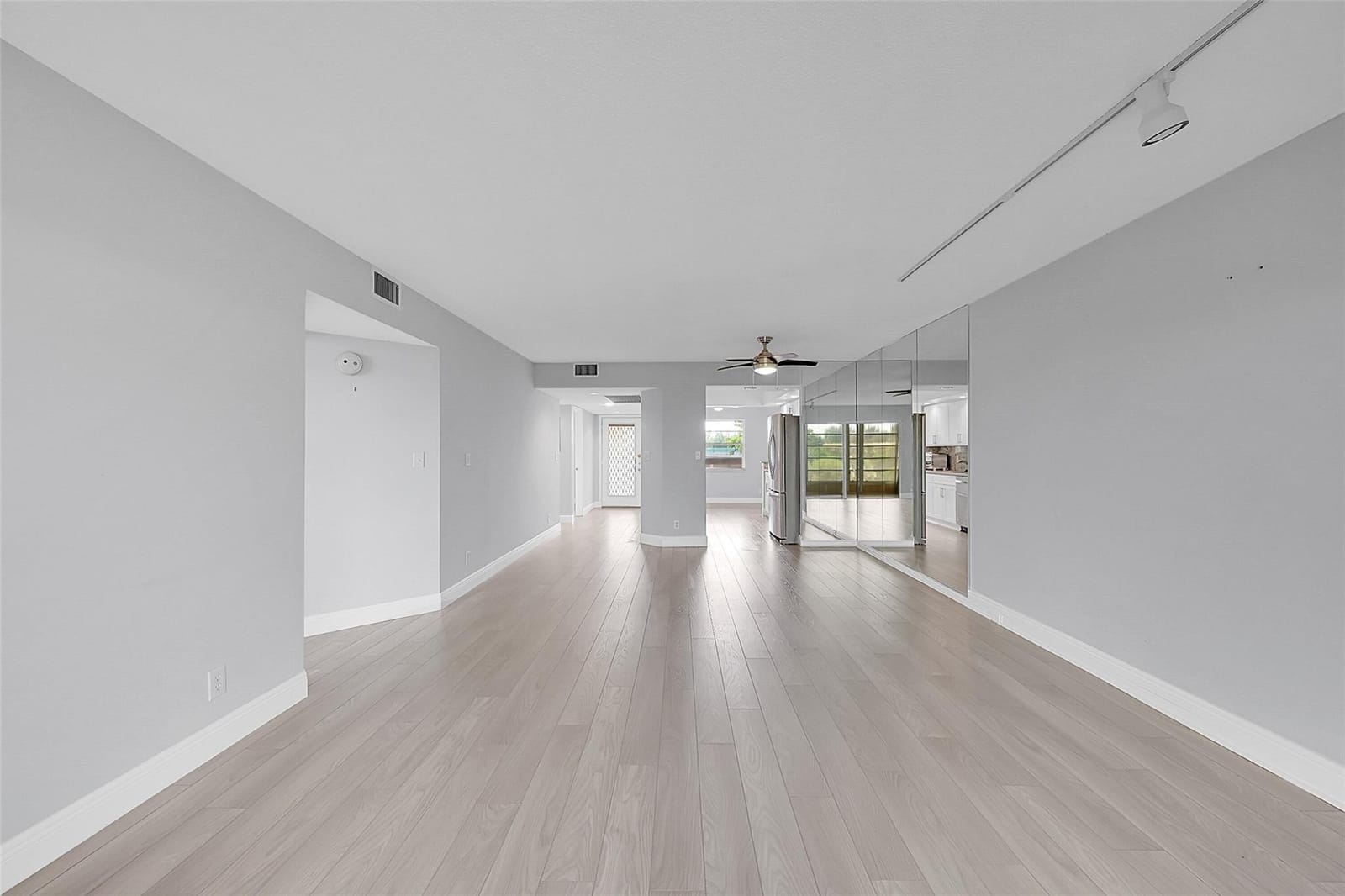 1606 Abaco Drive F4, Coconut Creek, FL 33066 photo 17