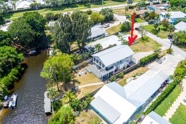 1447 SW Peninsula Lane, sold in Rustic Hills, Palm City, FL