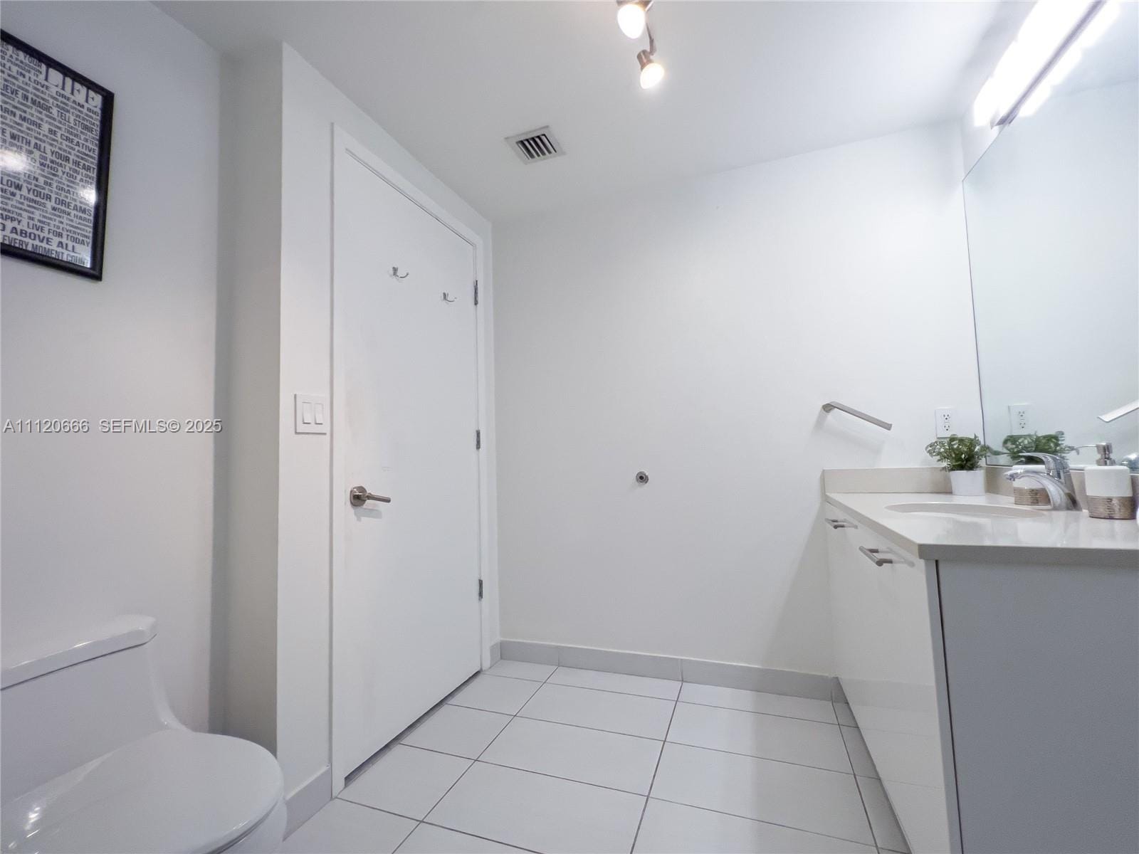 3250 NE 1st Avenue 708, Miami, FL 33137 photo 15
