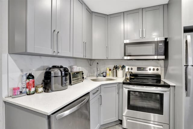 2609 NW 9th Avenue, Wilton Manors, FL 33311