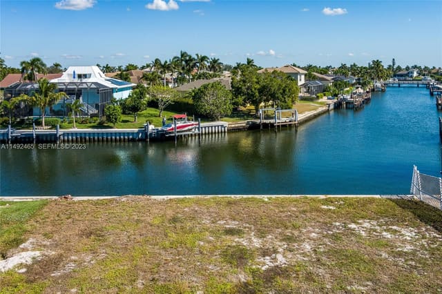 609 Spinnaker Drive, Marco Beach, Marco Island, FL