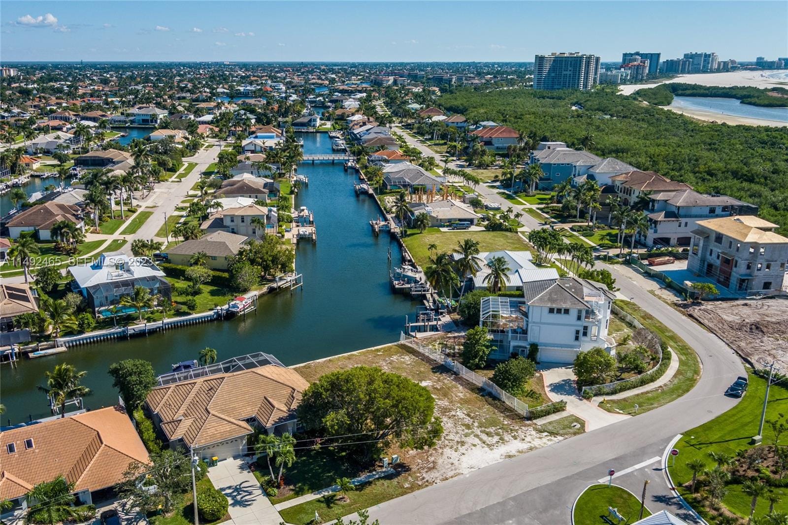 609 Spinnaker Drive, FL 34145 photo 18