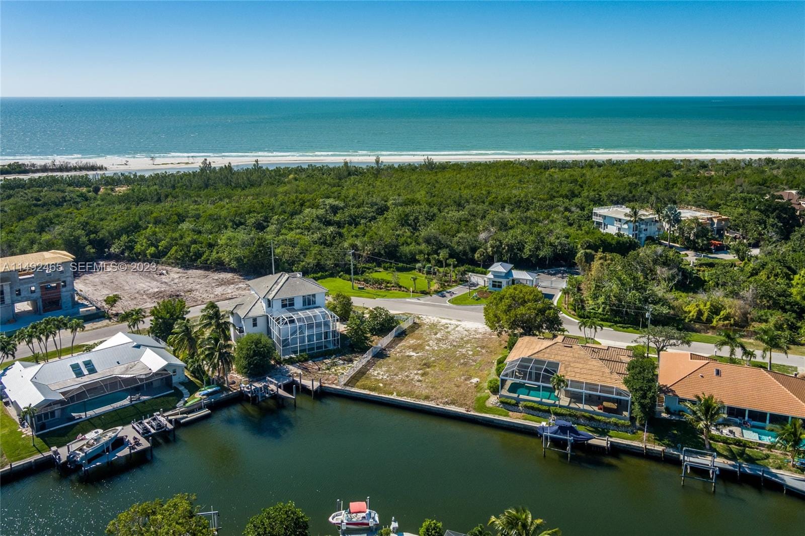 609 Spinnaker Drive, FL 34145 photo 21