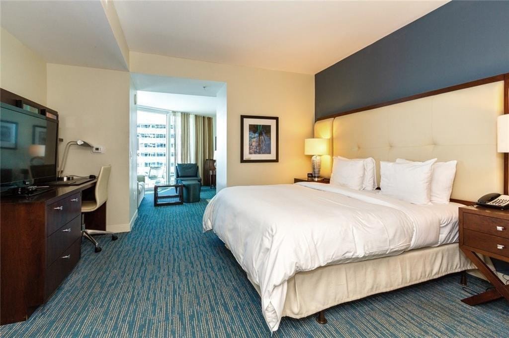 505 N Fort Lauderdale Beach 1809 — photo 10