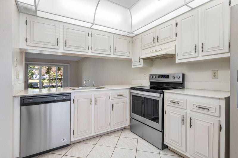 2601 Nassau Bend A1 — photo 5