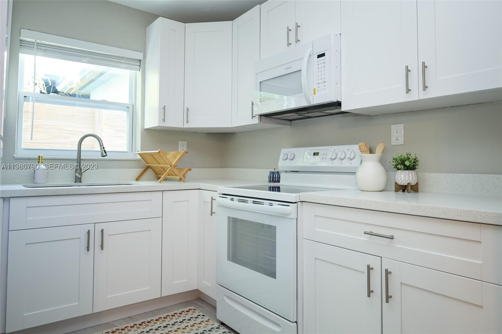 2761 SW 33rd Avenue 2 — photo 12