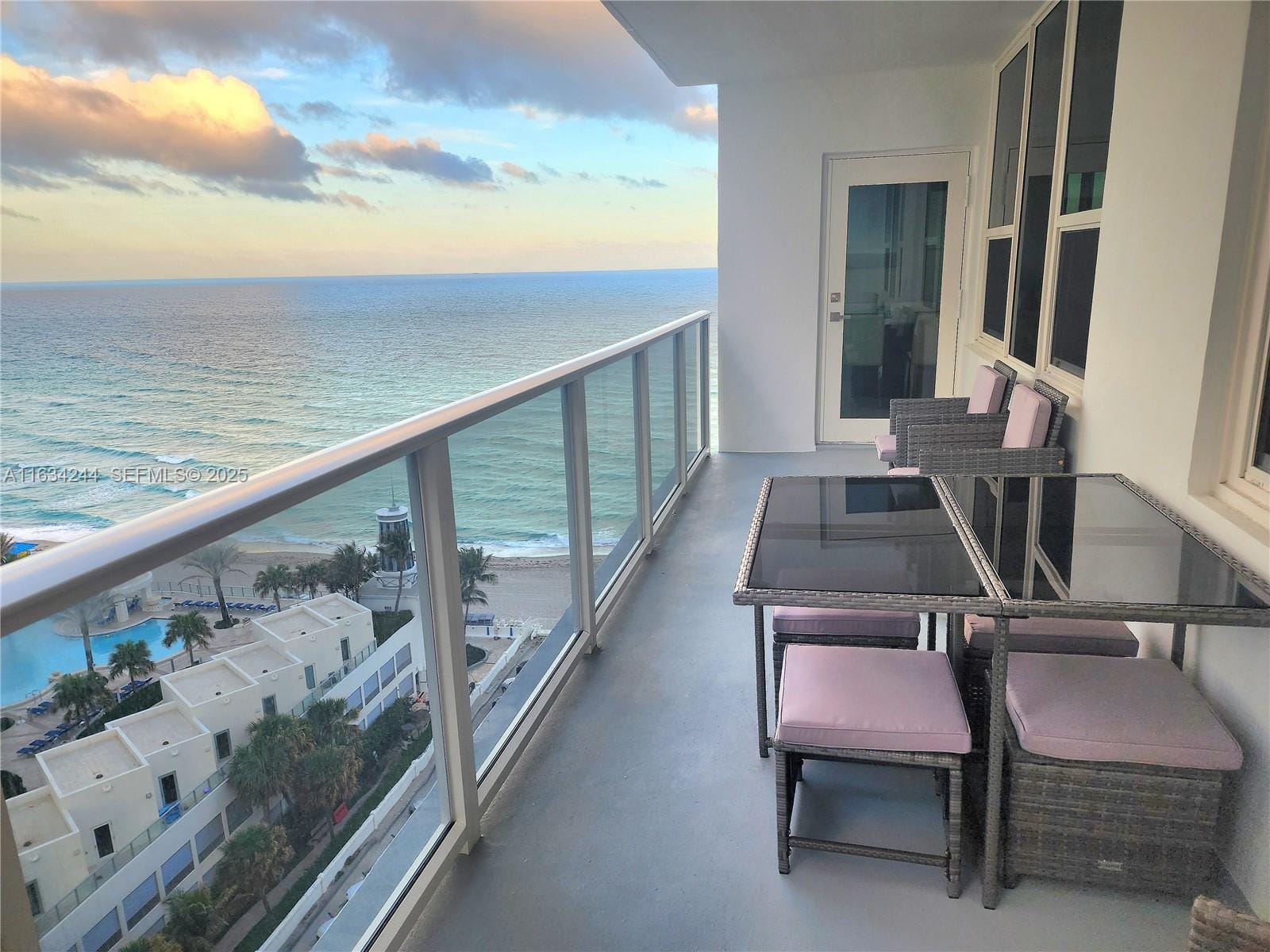 3505 S Ocean Drive 1409 — photo 1