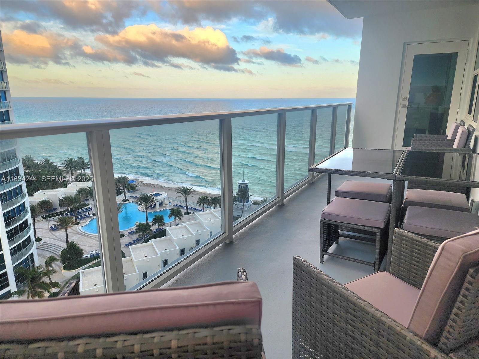 3505 S Ocean Drive 1409 — photo 2