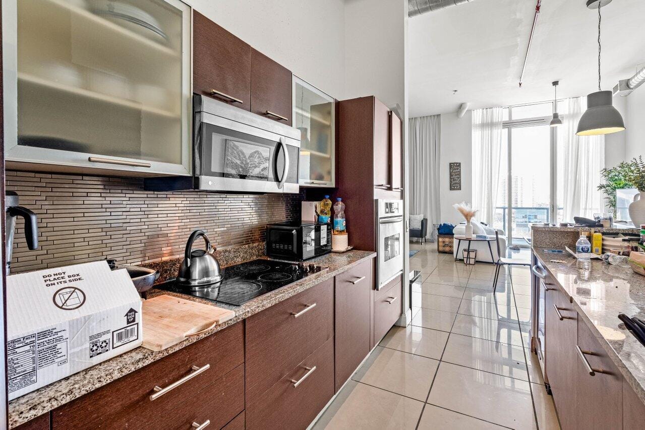 3029 NE 188th Street 1109, Aventura, FL 33180 photo 11