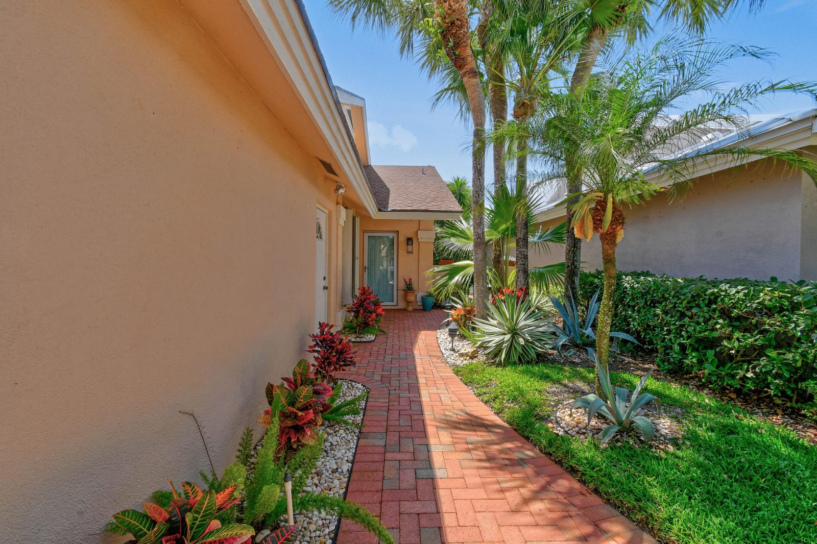 214 E River Park Drive E, Jupiter, FL 33477 photo 6