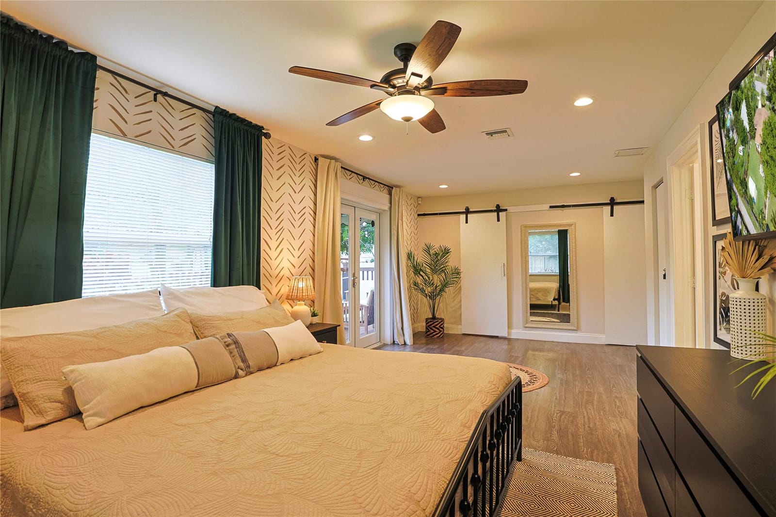 1614 Plunkett Street, Hollywood, FL 33020 photo 13
