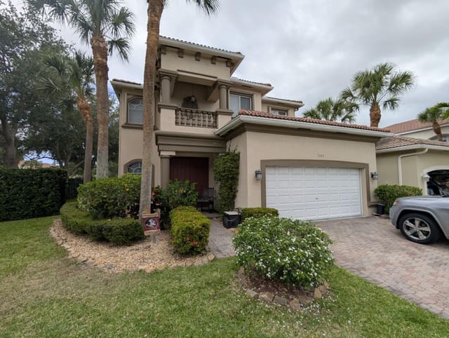 7209 Shady Grove Lane, Boynton Beach, FL 33436
